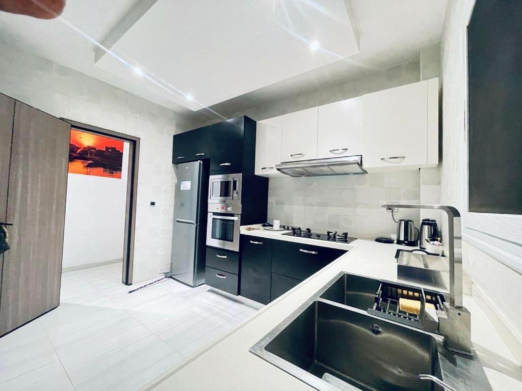 Beau Sejour Vip Apartment Dakar Bagian luar foto